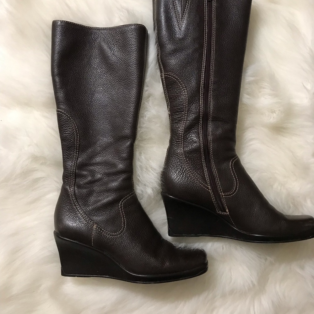 Gianni Bini chocolate brown leather knee boots .